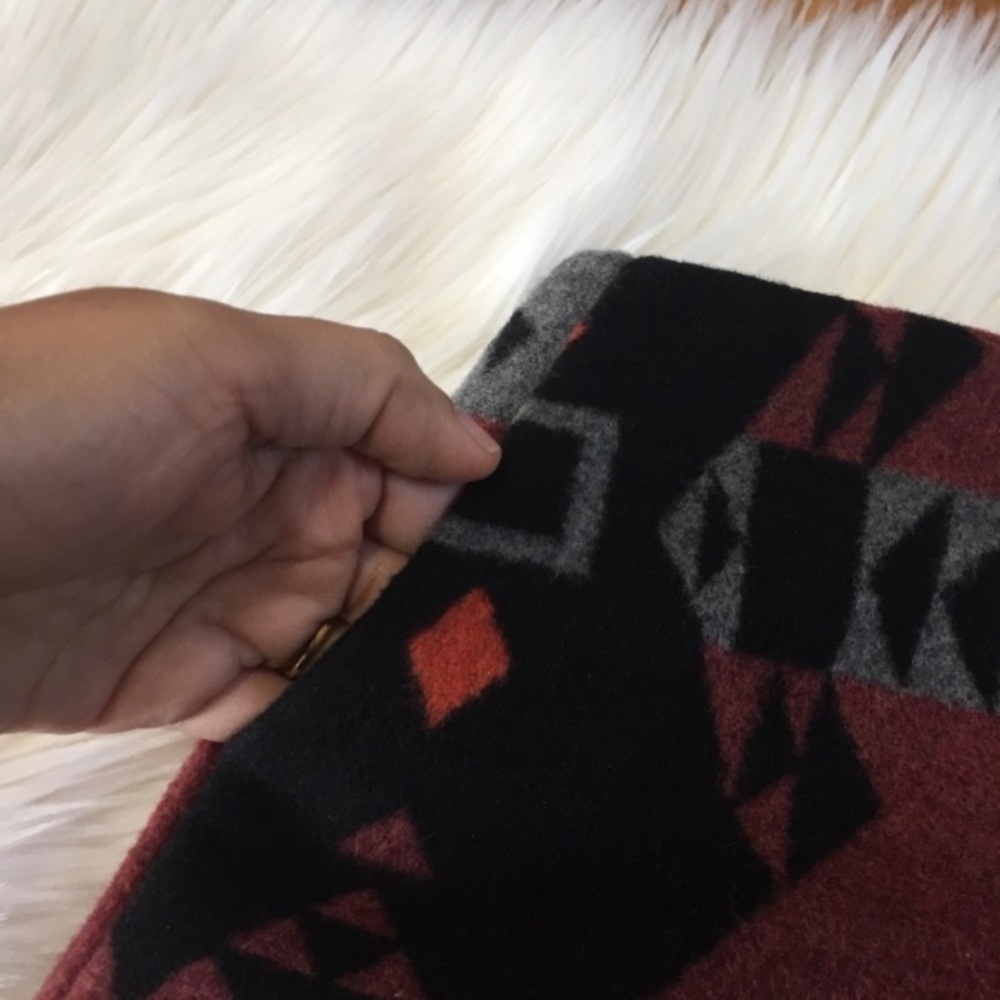 Gap Aztec Tribal Print Blanket A-Line Wool Mini Skirt. - Picture 4 of 8